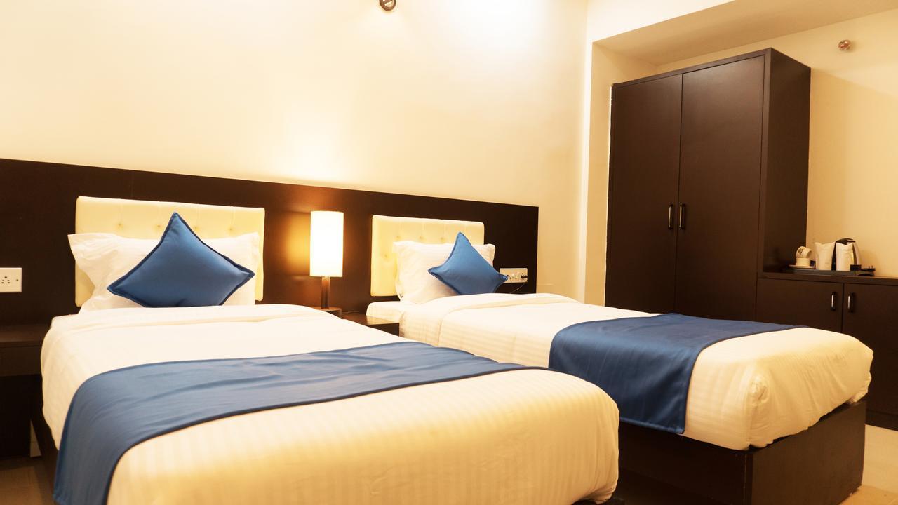 Hotel Max Inn Bhagalpur Exterior photo