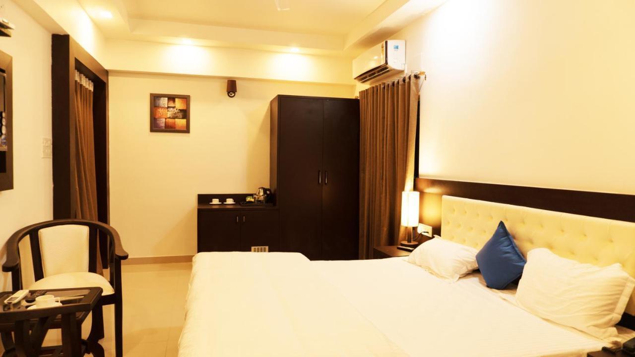 Hotel Max Inn Bhagalpur Exterior photo